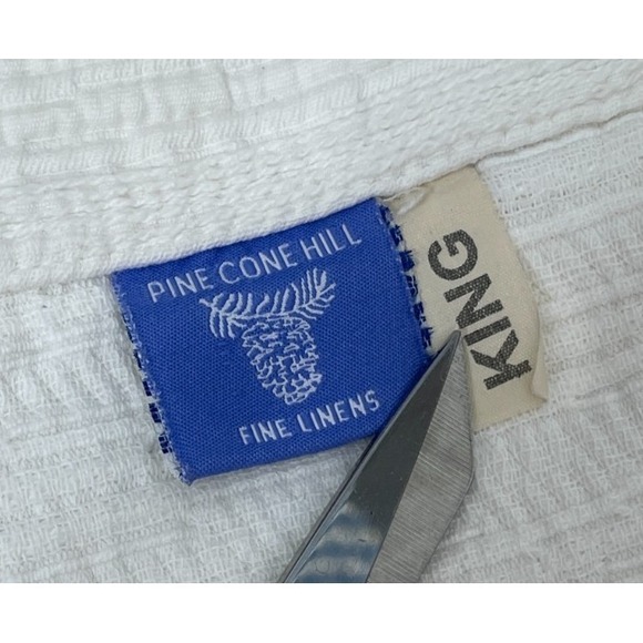 Pine Cone Hill Matelasse King Coverlet Quilt Bedspread White - Picture 4 of 5